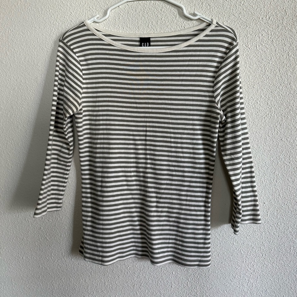 Gap Top